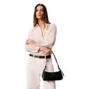 Calvin Klein Monogram Small - Schultertasche 27 cm (black) - Ansicht 5