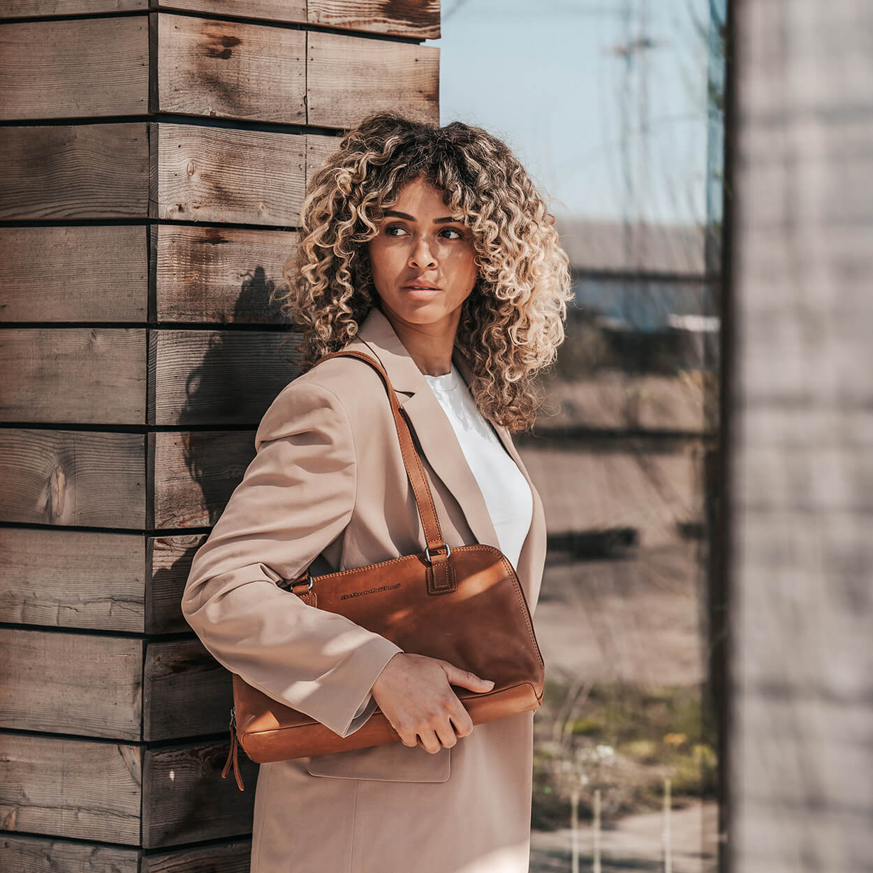 The Chesterfield Brand Santorini Ledertasche Cognac