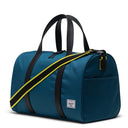 Herschel Novel Carry On - Reisetasche 13" 43.5 cm (legio blue/black/evening primrose) - Ansicht 2