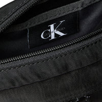 Calvin Klein Bold Camera Bag - Umhängetasche (black) - Ansicht 3