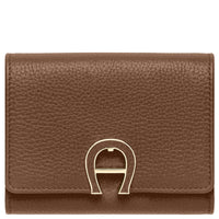 saddle brown