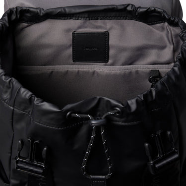 Calvin Klein Rubberized Flap - Rucksack 13" 40 cm (black) - Ansicht 3