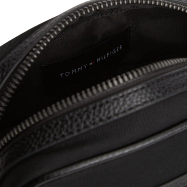 Tommy Hilfiger Repreve - Umhängetasche 20.5 cm (black) - Ansicht 4