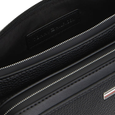 Tommy Hilfiger Central Bum Bag - Gürteltasche/Umhängetasche 47 cm (black) - Ansicht 3