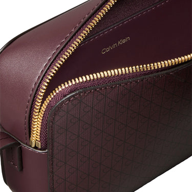 Calvin Klein Emblem - Umhängetasche 21 cm (red) - Ansicht 2