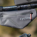 Cyclite Frame Bag Small / 02 -  Rahmentasche (Bikepacking) 24 cm (black) - Ansicht 4