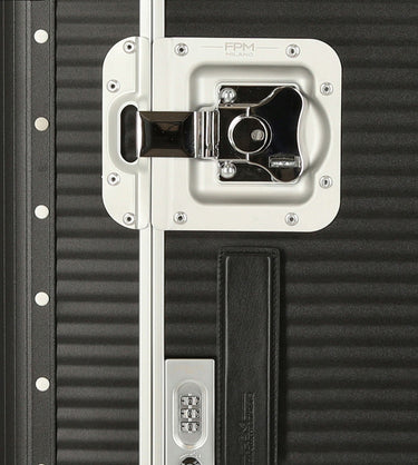 FPM Milano Bank aluminum Spinner 68 - 4-Rollen-Trolley 66 cm (caviar black) - Ansicht 7