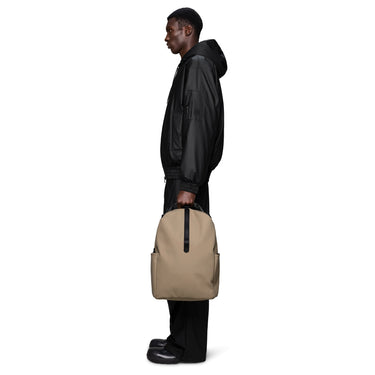 Rains Clip Front - Rucksack 16" 44 cm (beige) - Ansicht 4