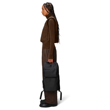 Rains Trail Cargo - Rucksack 13" 45 cm (black) - Ansicht 4
